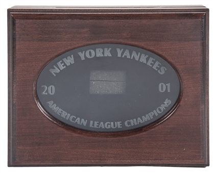 2001 New York Yankees American League Championship Ring Display Box (No Ring)